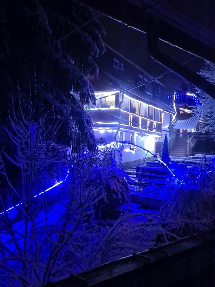 Vila Muntii Bucegi & Spa Bran  Bagian luar foto