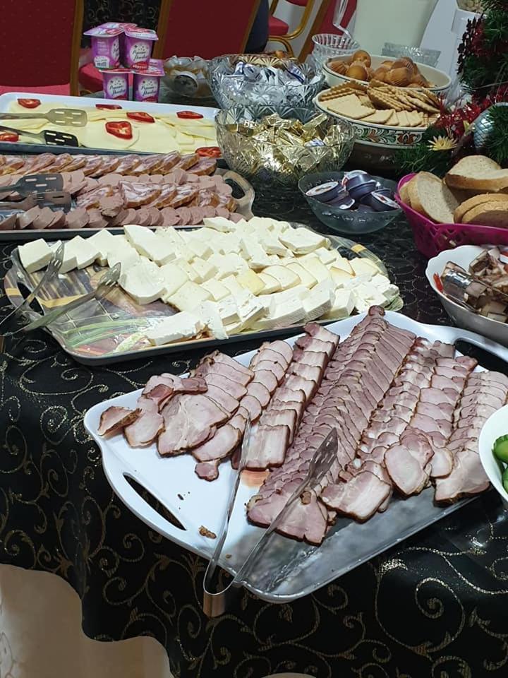Vila Muntii Bucegi & Spa Bran  Bagian luar foto
